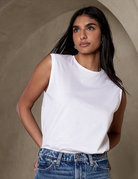 Playera cuello redondo para mujer