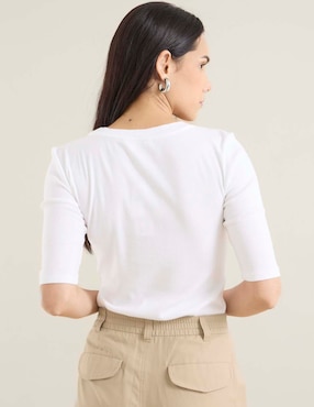 Playera manga al codo cuello redondo para mujer