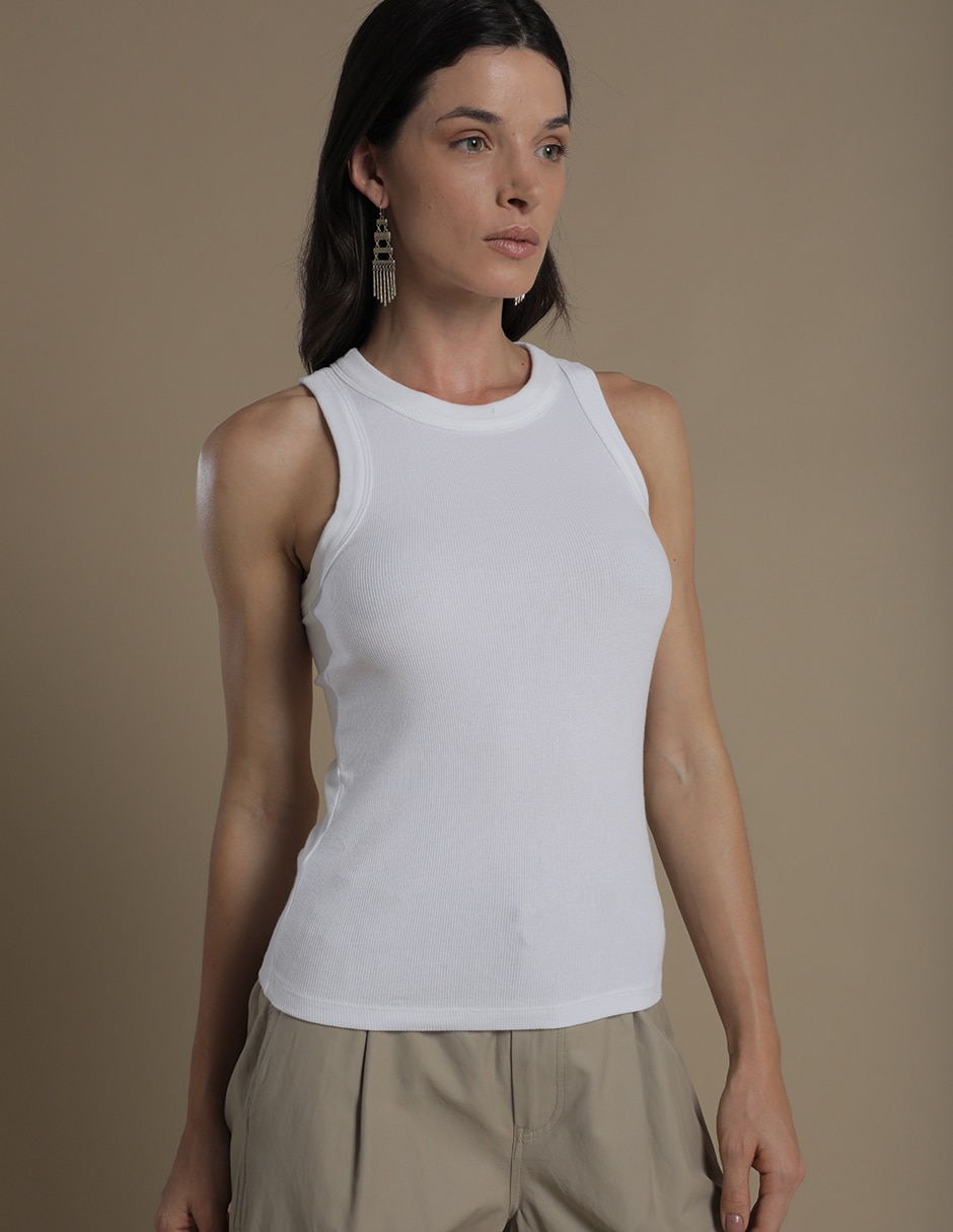 Playera cuello redondo para mujer 3