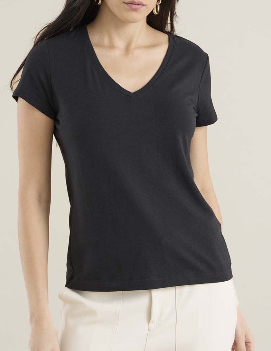 Playera manga corta cuello V para mujer