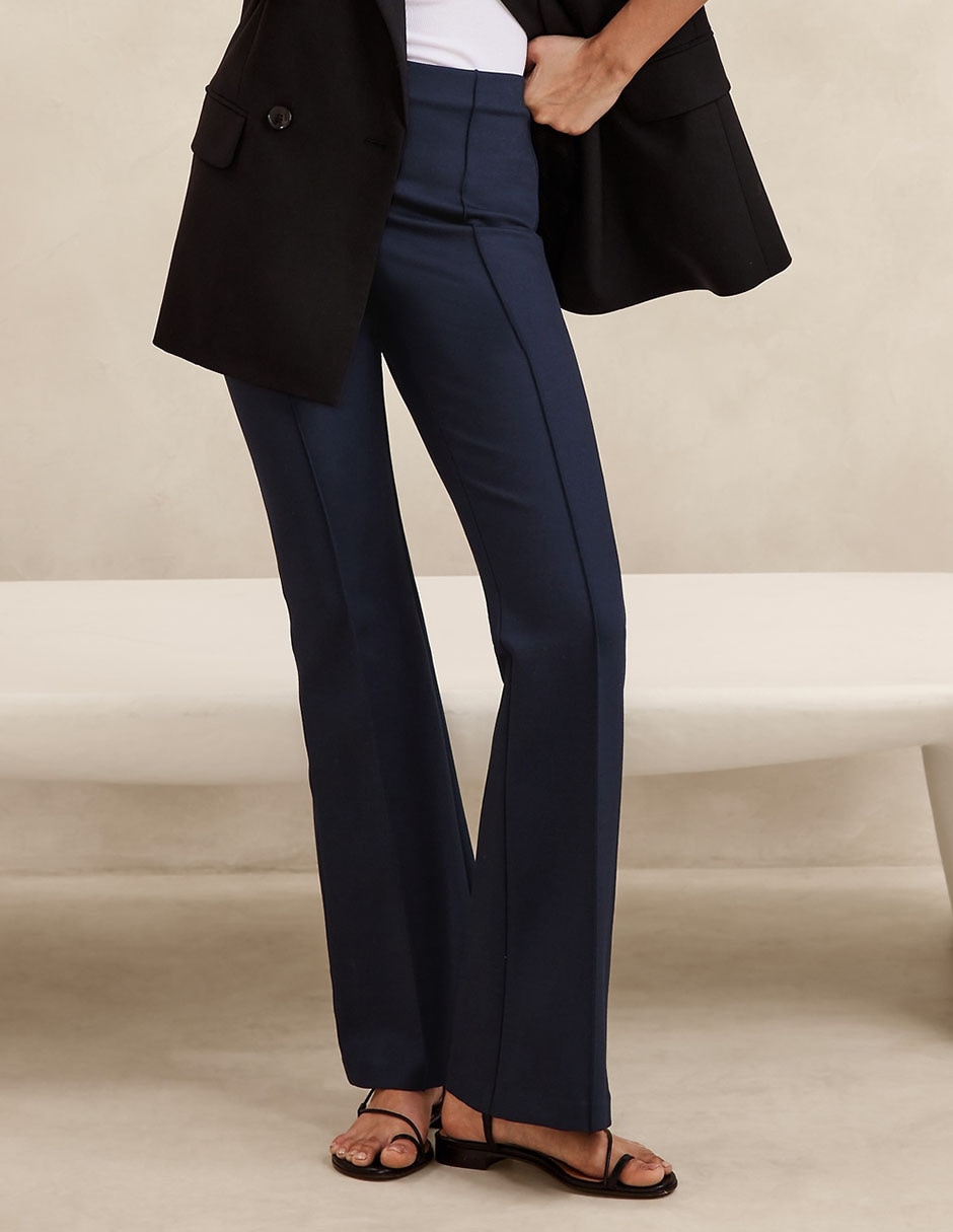 Pantalón acampanado para mujer